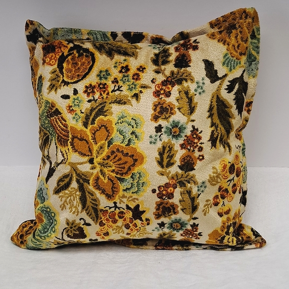 - Vintage 14 .5 x 14.5 velvet  floral  accent pillow - Picture 1 of 4